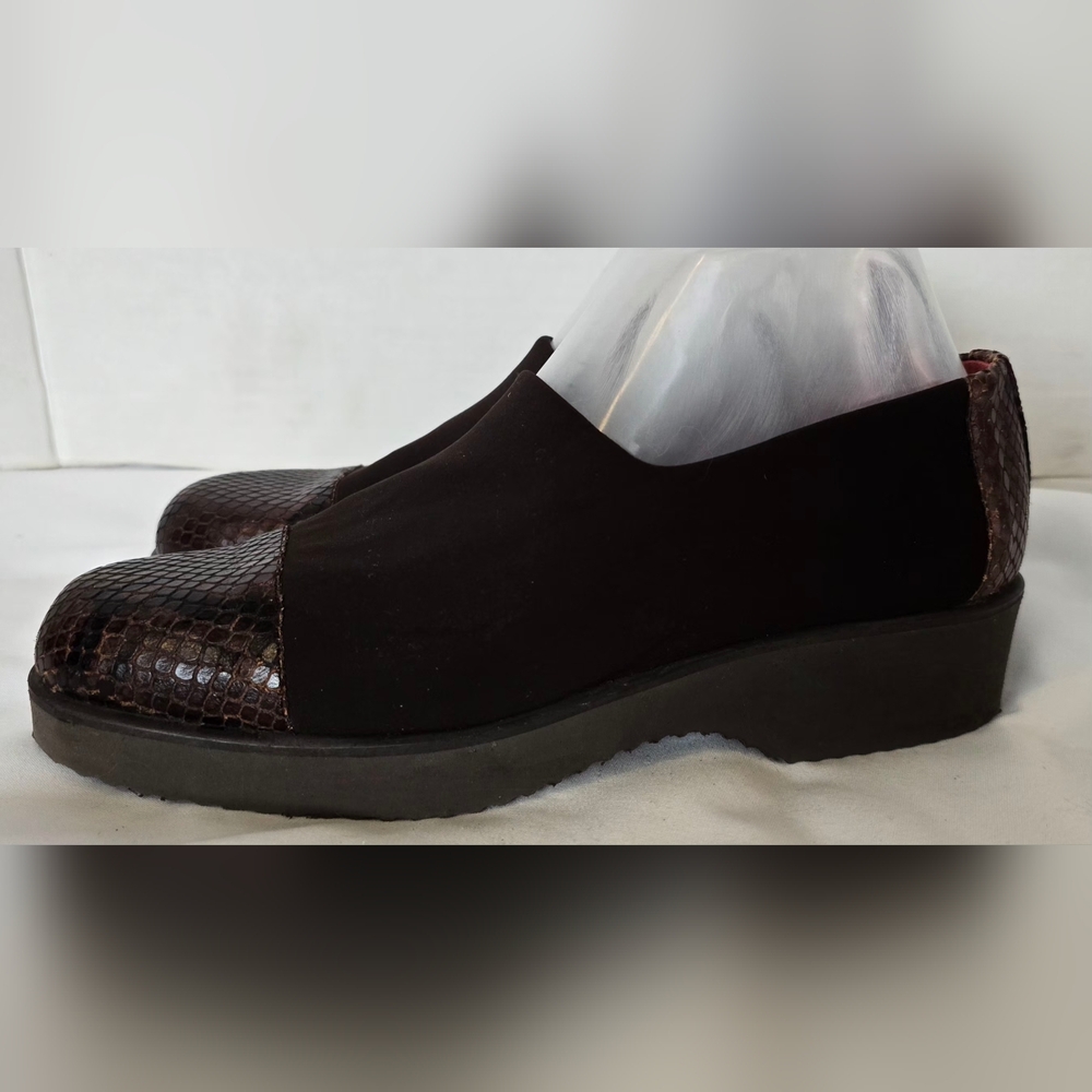 Donald J. Pliner Brown Snakeskin 8